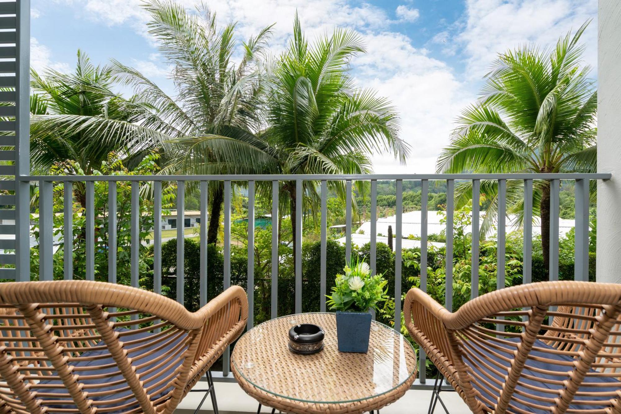 The Title Residencies Naiyang Beach Nai Yang Beach Exteriör bild